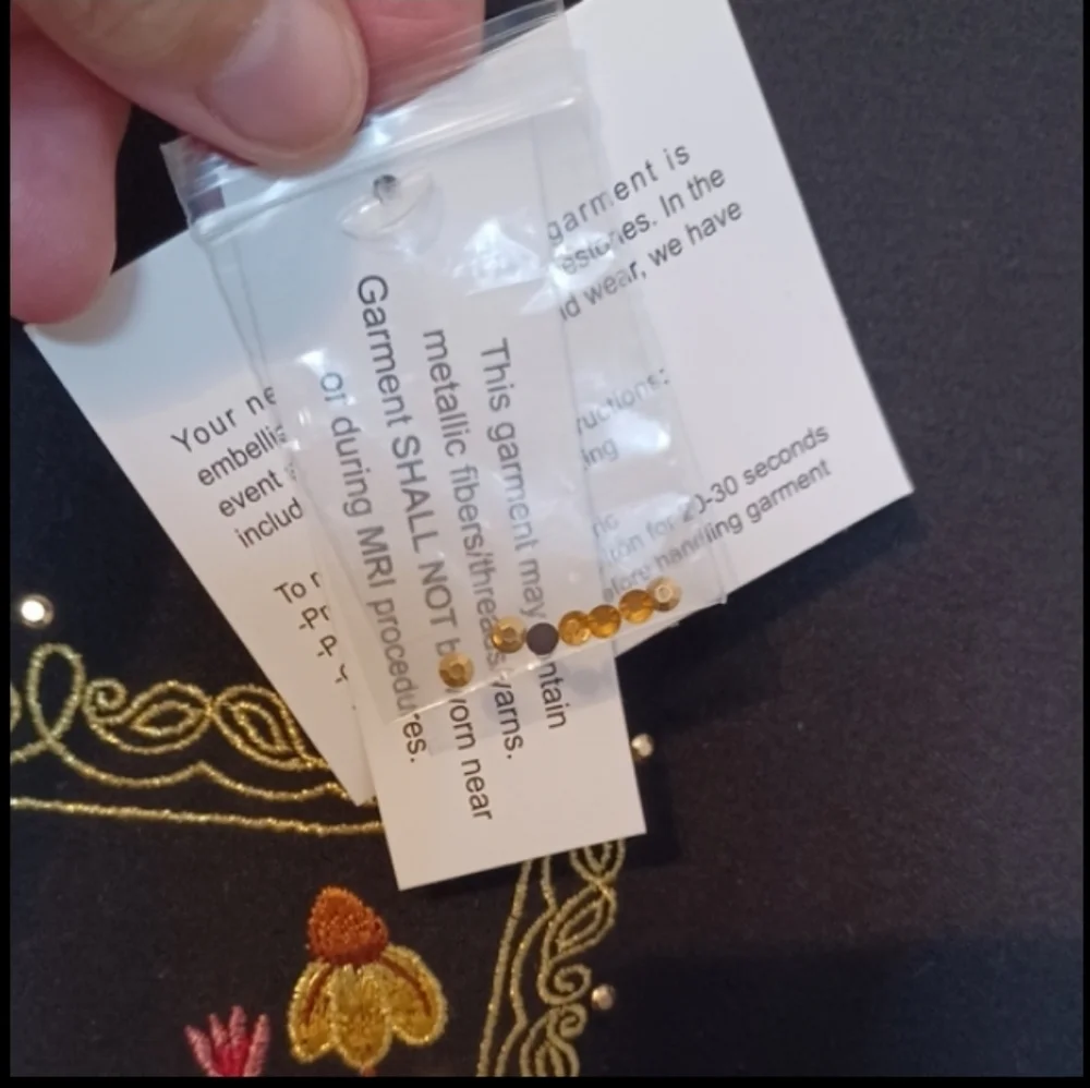 Quacker Factory Top - Picture 4 of 6